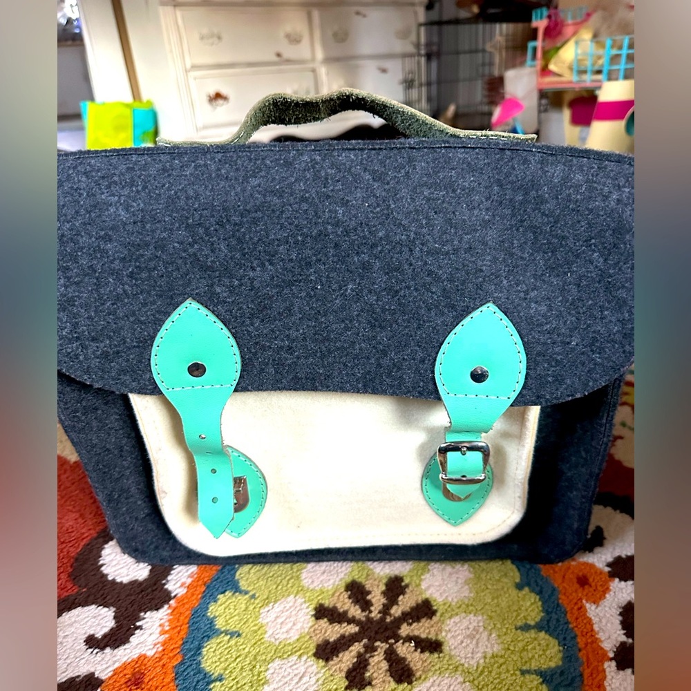 ETOI Felt Laptop/messenger bag